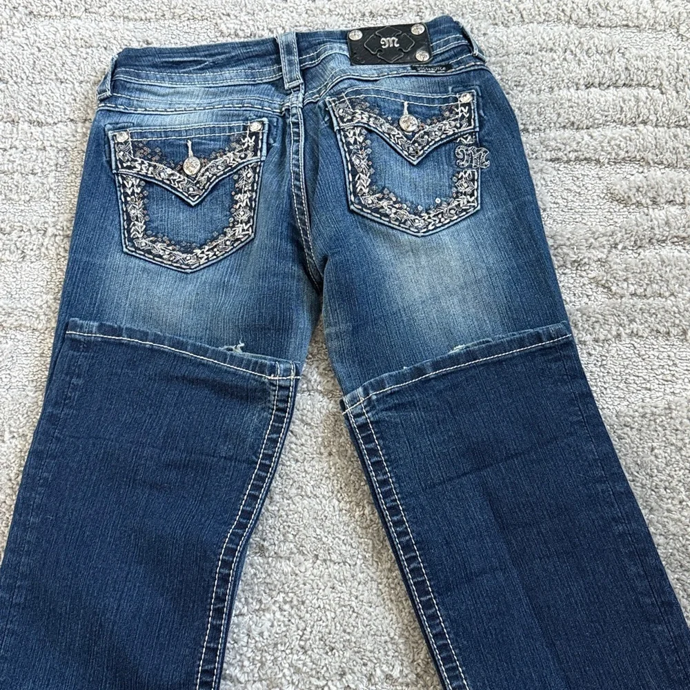 Miss Me Signature Bootcut 28x33 - Picture 3 of 5